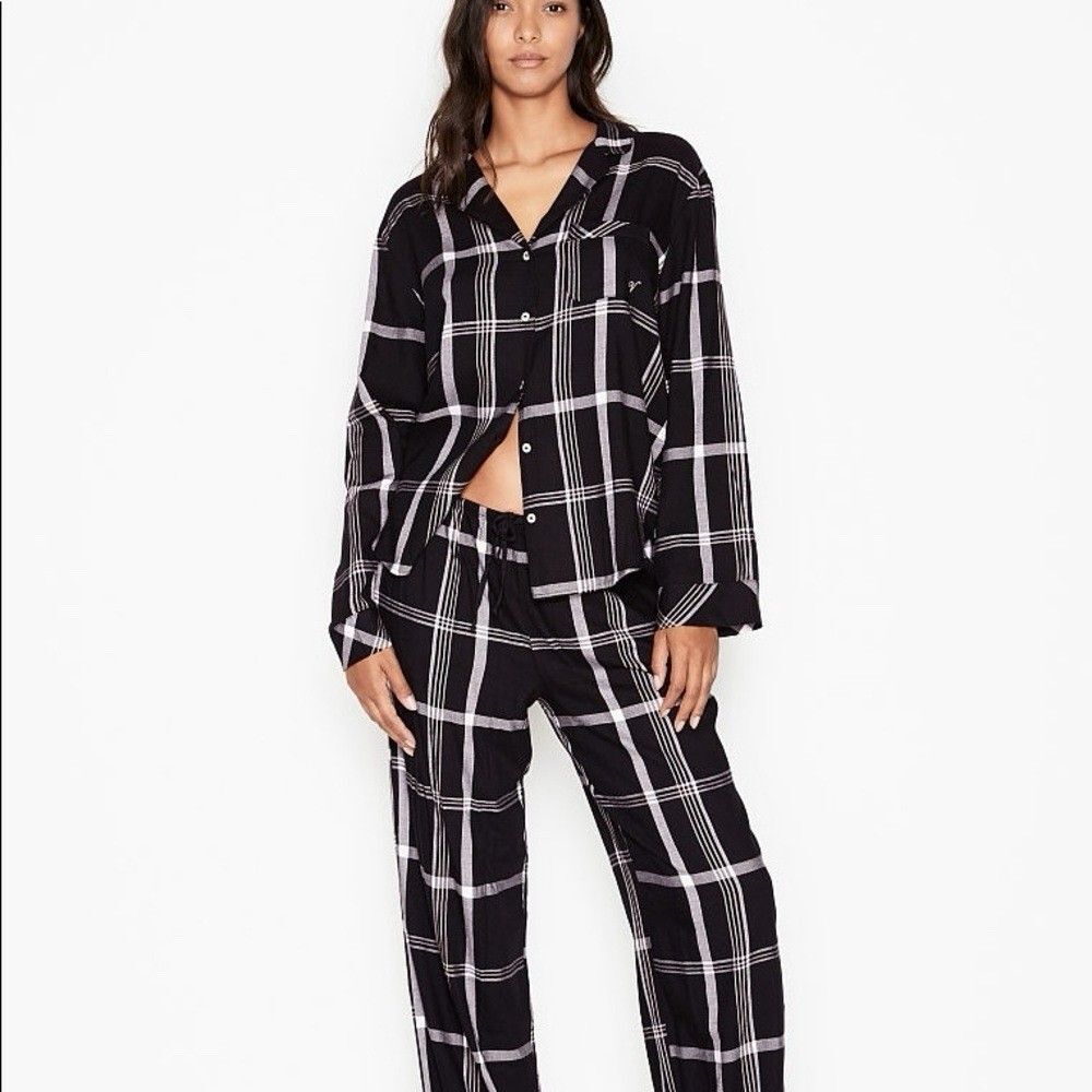 Victoria's Secret Black Plaid Flannel Pajama Set Size Medium